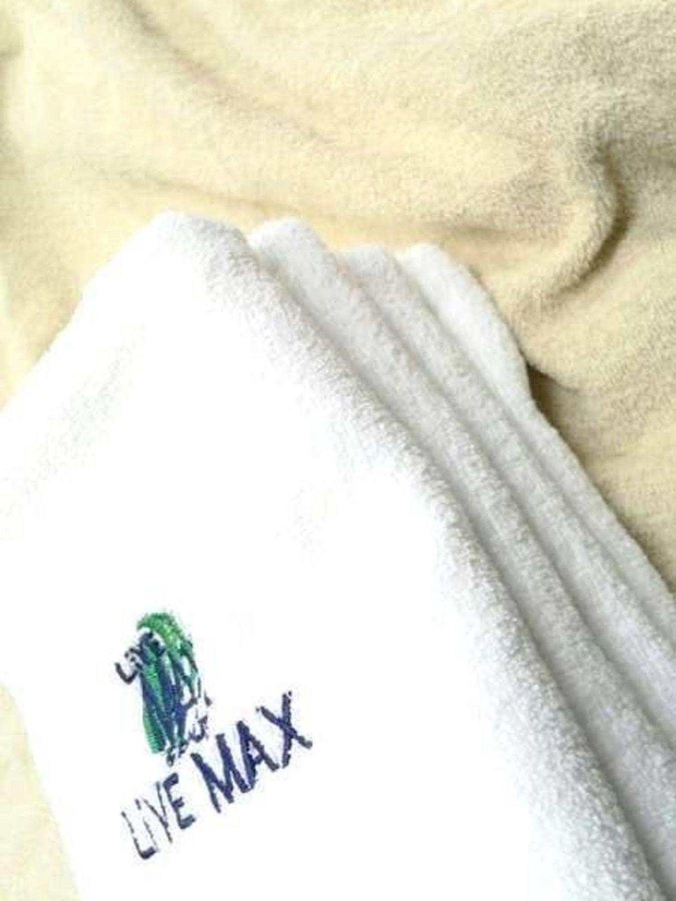 Shikokuchuo Hotel Livemax Budget Iyo Mishima מראה חיצוני תמונה