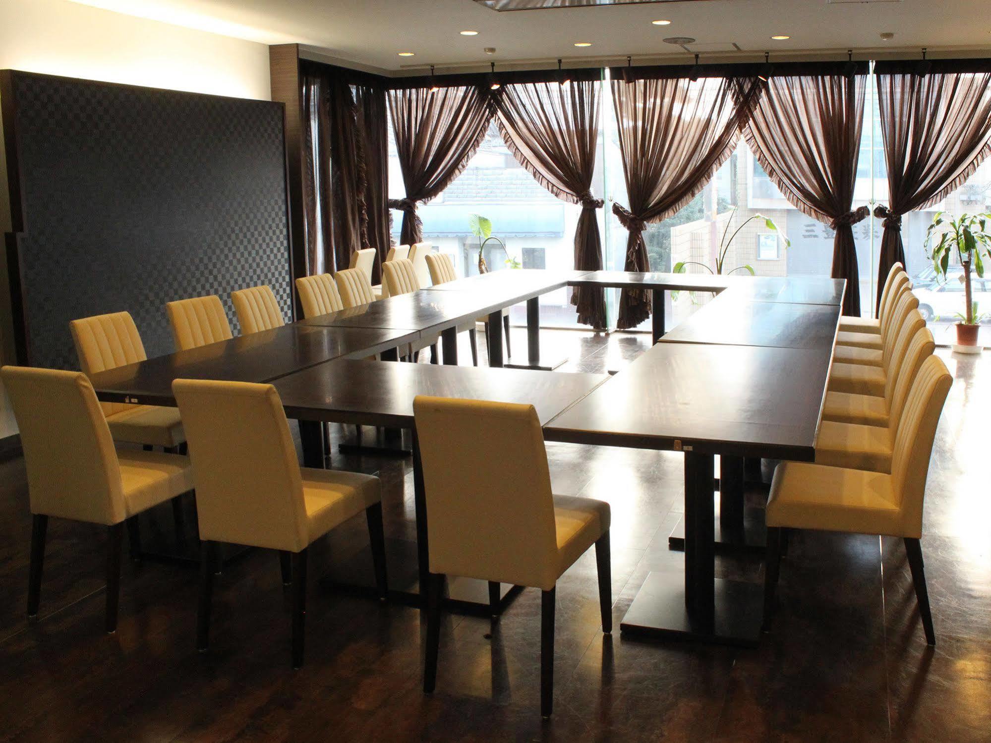Shikokuchuo Hotel Livemax Budget Iyo Mishima מראה חיצוני תמונה
