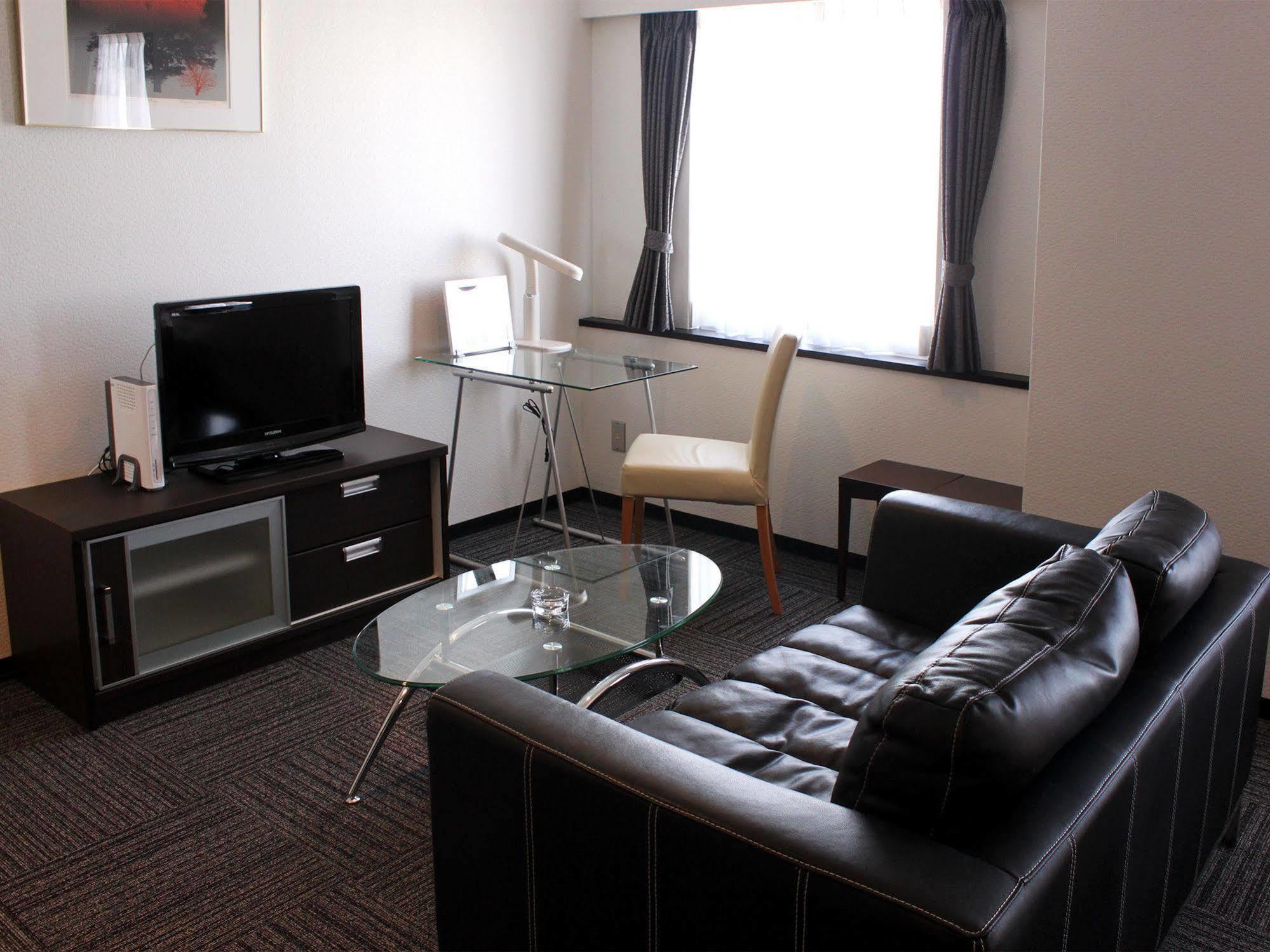 Shikokuchuo Hotel Livemax Budget Iyo Mishima מראה חיצוני תמונה